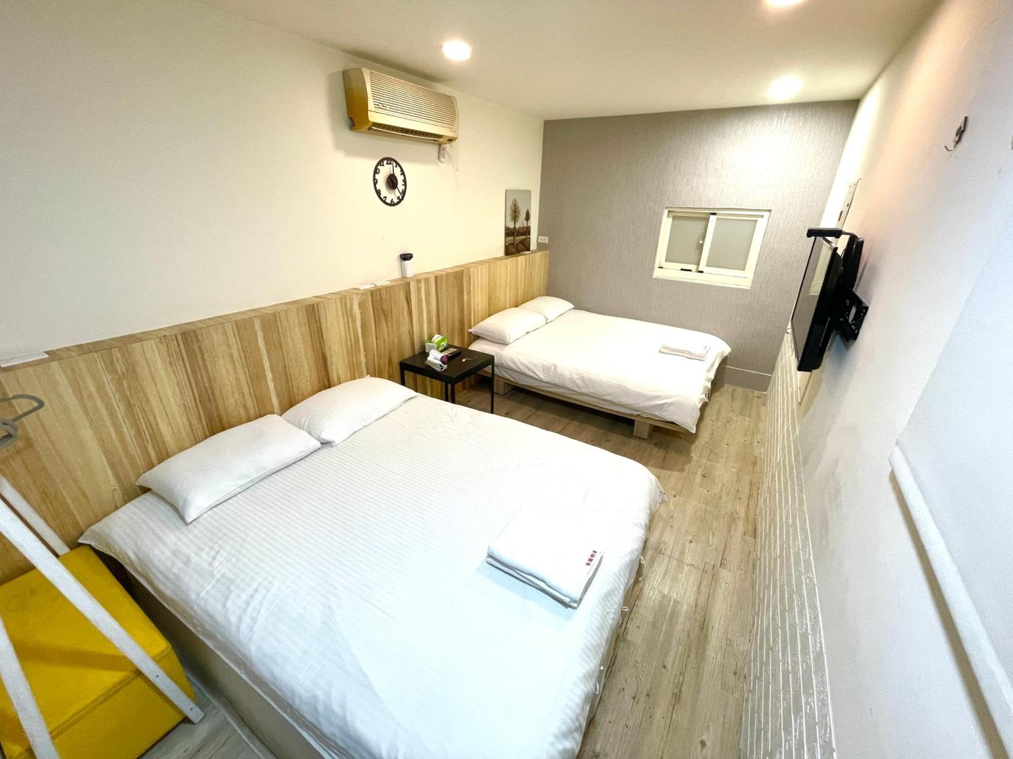 Ferienwohnung Fengchia Provence Jr Taichung Exterior foto